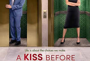 A Kiss Before Christmas (2021)
