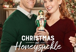 Christmas on Honeysuckle Lane (2018)